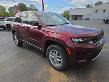 2025 Jeep Grand Cherokee Laredo X 4x4