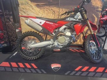 New 2026 Ducati DESMO450 MX R FACTORY 