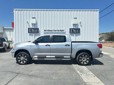 2012 Toyota Tundra Grade 5.7L V8 w/FFV (A6)
