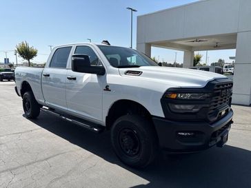 2025 RAM 2500 Tradesman Crew Cab 4x4 6'4' Box