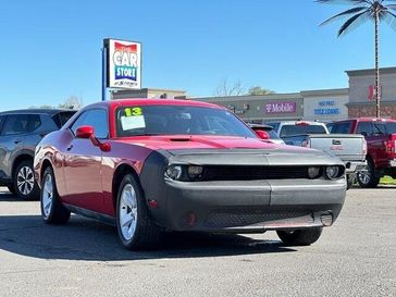 2013 Dodge Challenger SXT