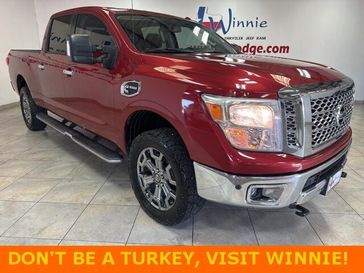 2017 Nissan TITAN XD SV