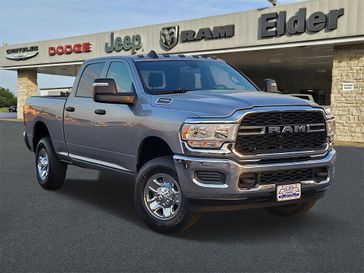 2024 RAM 2500 Tradesman Crew Cab 4x4 6'4' Box