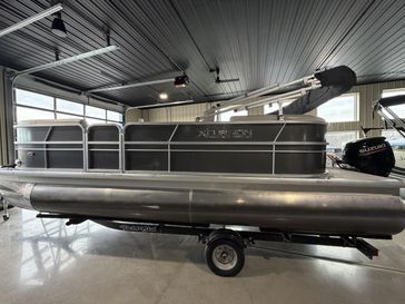 Used 2019 XCURSION 21RFX 