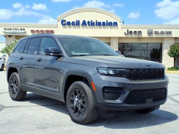 New 2025 Jeep Grand Cherokee Altitude X 4x4