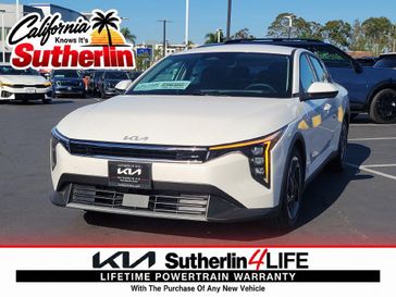 New 2026 Kia K4 EX