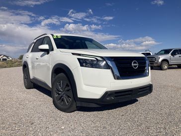 Used 2025 Nissan Pathfinder SV
