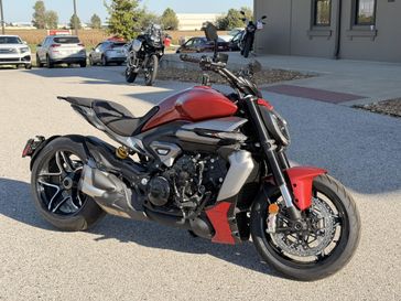2026 Ducati XDiavel V4 DEMO