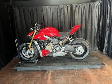 2021 Ducati Streetfighter