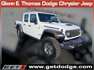 New 2026 Jeep Gladiator Mojave 4x4