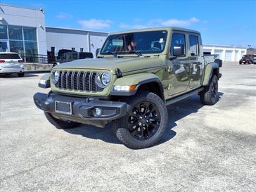 2025 Jeep Gladiator Nighthawk 4x4