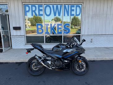 2025 Kawasaki NINJA 500 KRT EDITION SE ABS