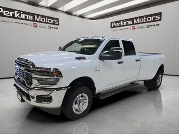 New 2026 RAM 3500 Tradesman Crew Cab 4x4 8' Box