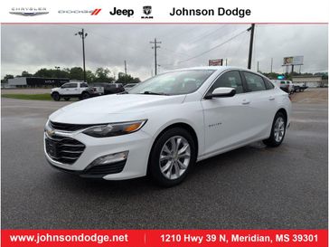 2023 Chevrolet Malibu LT Summit White