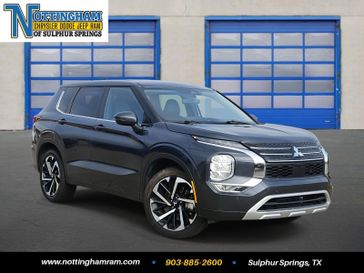 Used 2024 Mitsubishi Outlander SE