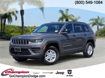 2025 Jeep Grand Cherokee Laredo 4x2