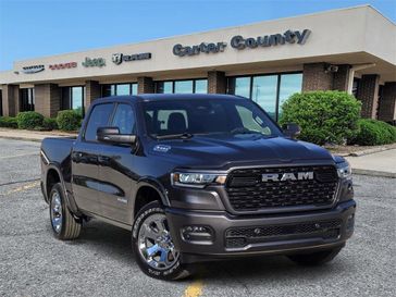 New 2026 RAM 1500 Lone Star Crew Cab 4x4 5'7' Box