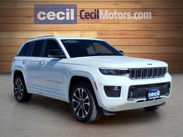 Used 2023 Jeep Grand Cherokee Overland