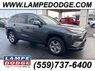 2023 Toyota RAV4 XLE's photo