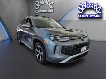 Used 2025 Volkswagen Tiguan SE AWD w/Sunroof