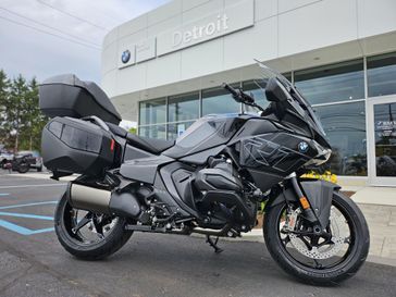 New 2026 BMW R1300RT 