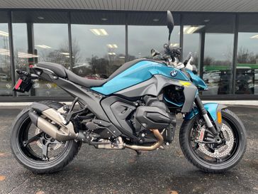 2026 BMW R 1300 R
