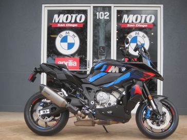 2025 BMW M 1000 XR
