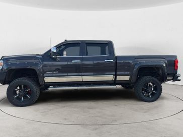 Used 2015 GMC Sierra SLT
