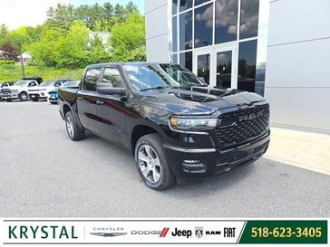 New 2026 RAM 1500 Express Crew Cab 4x4 5'7' Box