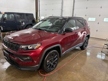Used 2022 Jeep Compass Altitude