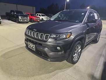 Used 2022 Jeep Compass Latitude Lux