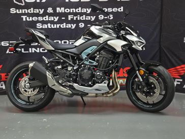 New 2025 Kawasaki Z900 ABS 