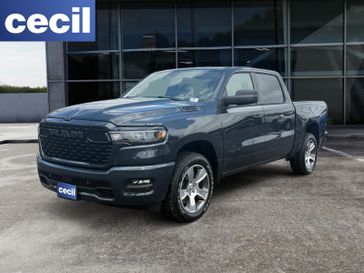 New 2026 RAM 1500 Express Crew Cab 4x2 5'7' Box