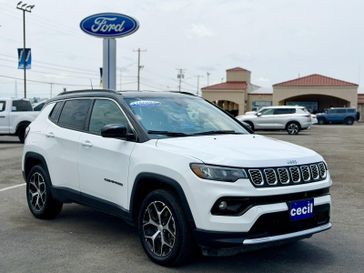 Used 2024 Jeep Compass Limited
