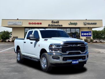 New 2025 RAM 2500 Tradesman Crew Cab 4x4 6'4' Box