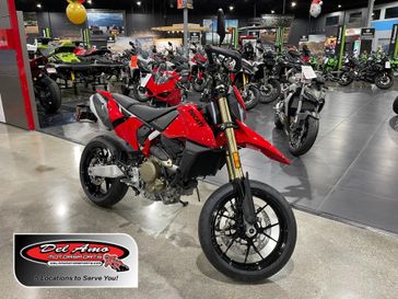 New 2025 Ducati HYPERMOTARD 698 