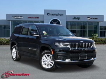 2025 Jeep Grand Cherokee L Laredo 4x2