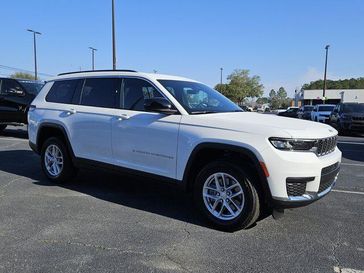 New 2026 Jeep Grand Cherokee L Laredo 4x2