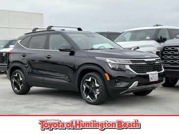 Used 2025 Kia Seltos EX