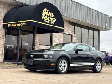 Used 2011 Ford Mustang V6