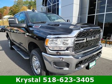 2024 RAM 3500 Tradesman Crew Cab 4x4 6'4' Box