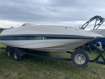 Used 2000 TAHOE 220JXA 