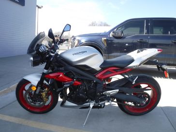 2016 Triumph STREET TRIPLE RX