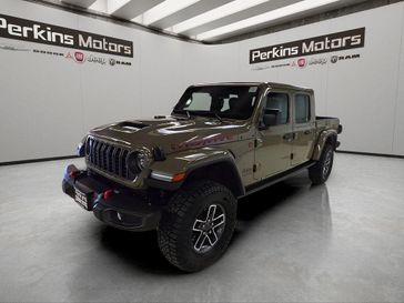 New 2026 Jeep Gladiator Mojave 4x4