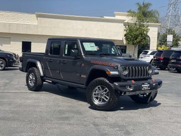 New 2026 Jeep Gladiator Mojave 4x4