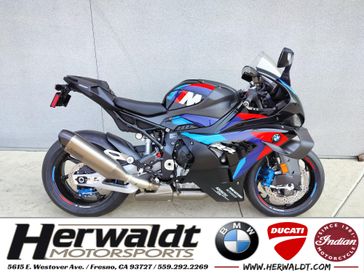 2026 BMW M 1000 RR