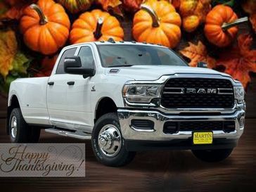 2024 RAM 3500 Tradesman Crew Cab 4x4 8' Box