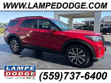 Used 2025 Ford Explorer ST-Line