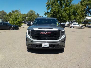 2025 GMC Sierra 1500 Crew Cab Elevation 4WD
