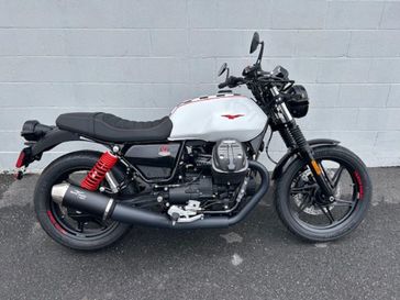 2024 Moto Guzzi V7 Stone Ten 